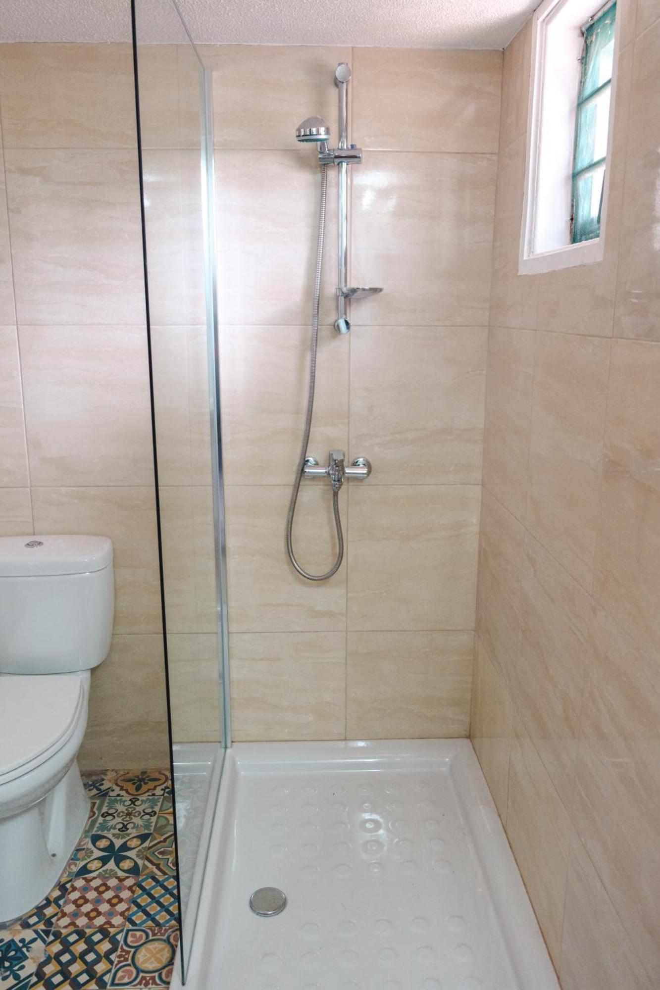 Serenityone - Centrally Located One Bedroom Apt Айя Напа Екстериор снимка