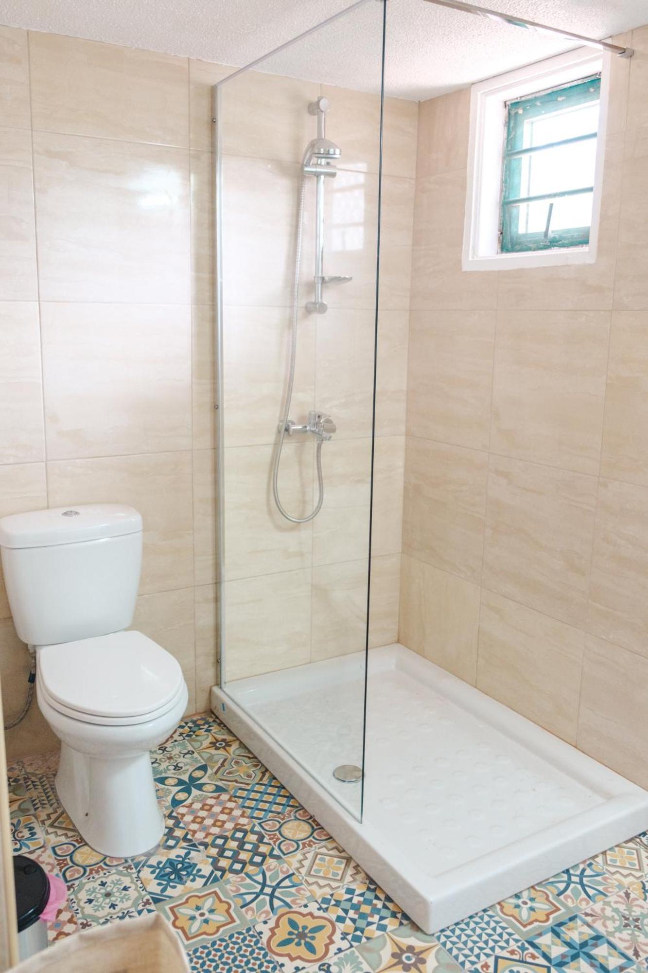 Serenityone - Centrally Located One Bedroom Apt Айя Напа Екстериор снимка