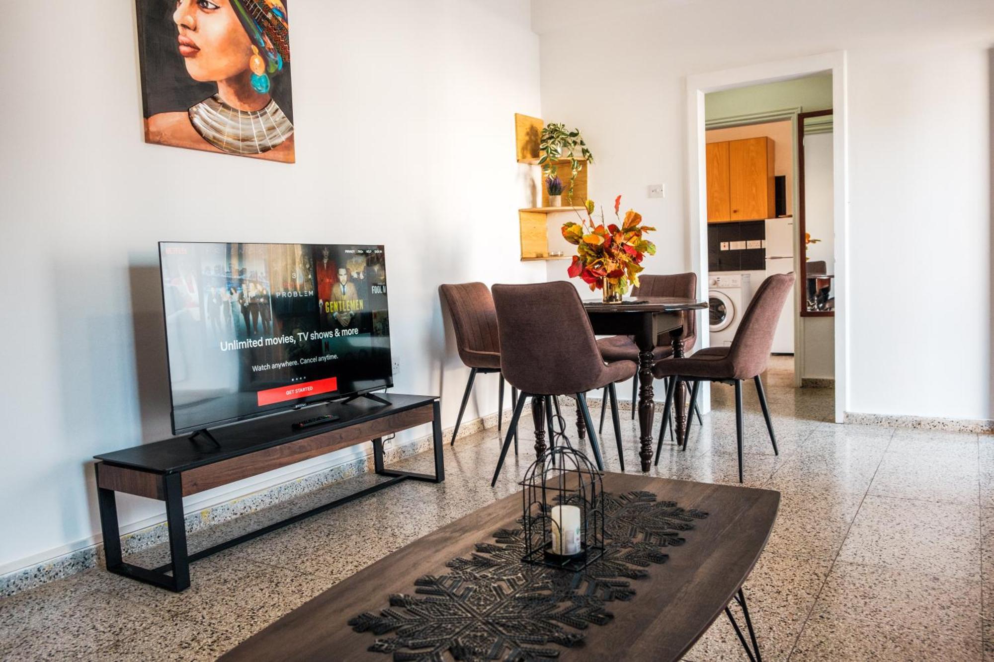 Serenityone - Centrally Located One Bedroom Apt Айя Напа Екстериор снимка